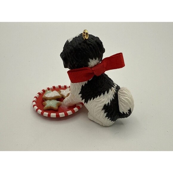 2008 Hallmark Puppy Love 18th Dog Series Shih Tzu Christmas Ornament Cookies - Picture 10 of 15